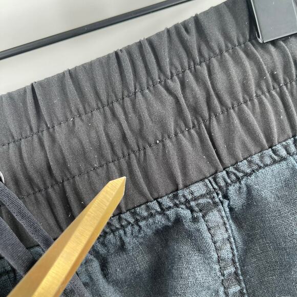 ATHLETA Cabo Shorts Size 16 100% Linen Washed Out Black Pull On Summer Casual - Picture 4 of 12